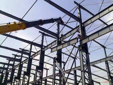 鋼桁架安裝質量的控制要素